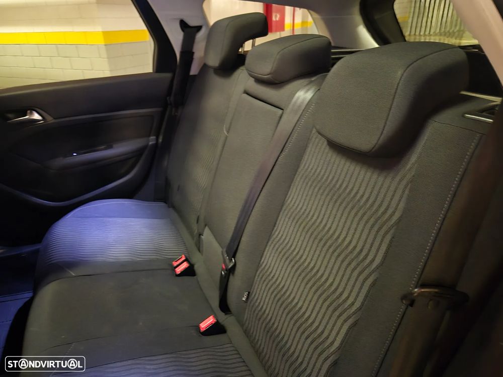 Peugeot 308 SW BlueHDi 120 Stop & Start Style - 25