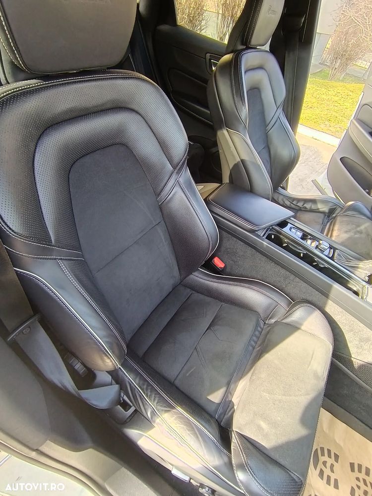 Volvo XC 60 D4 AWD Geartronic RDesign - 19