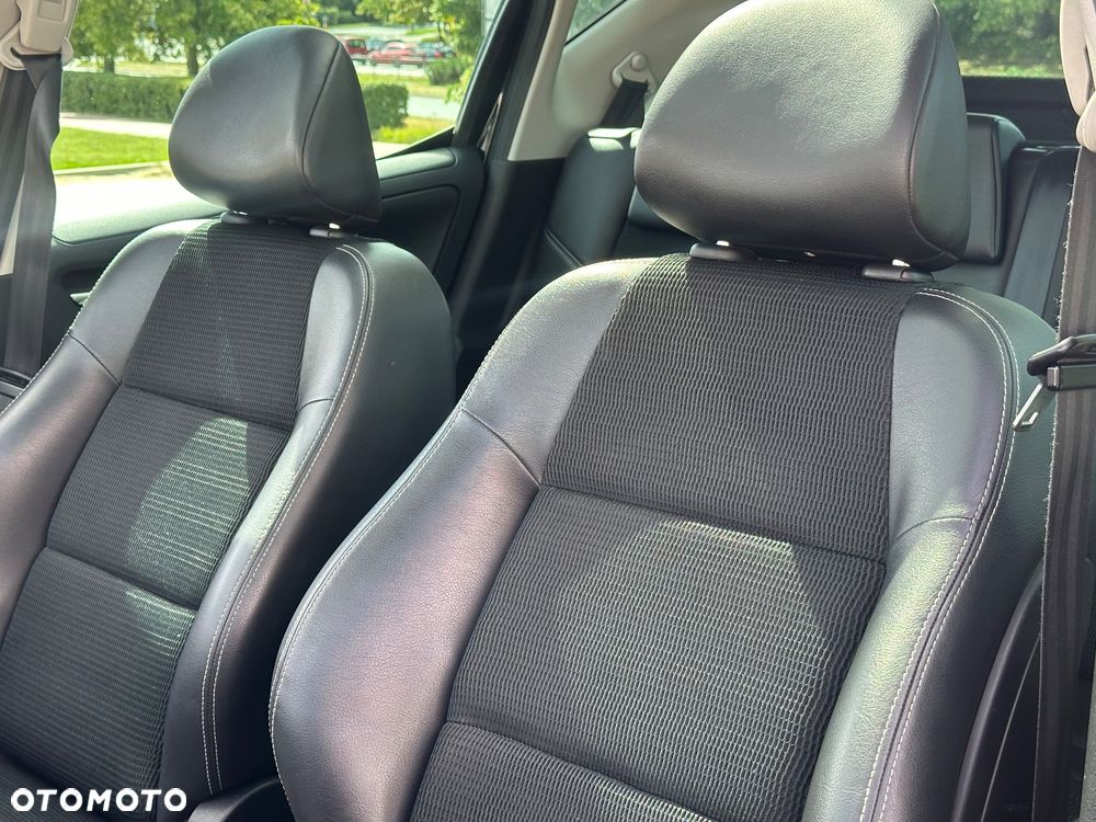 Peugeot 207 1.6 Premium - 14
