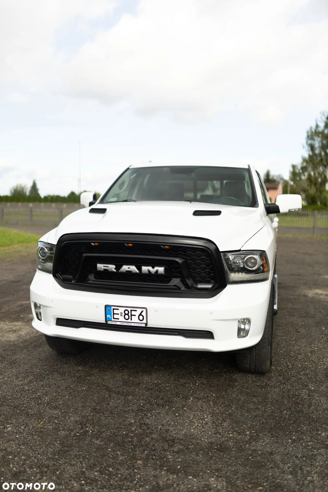 Dodge RAM 1500 5.7 4x4 - 4