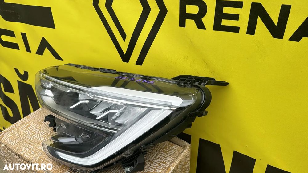 Far renault arkana stanga L E D 260603632R - 3