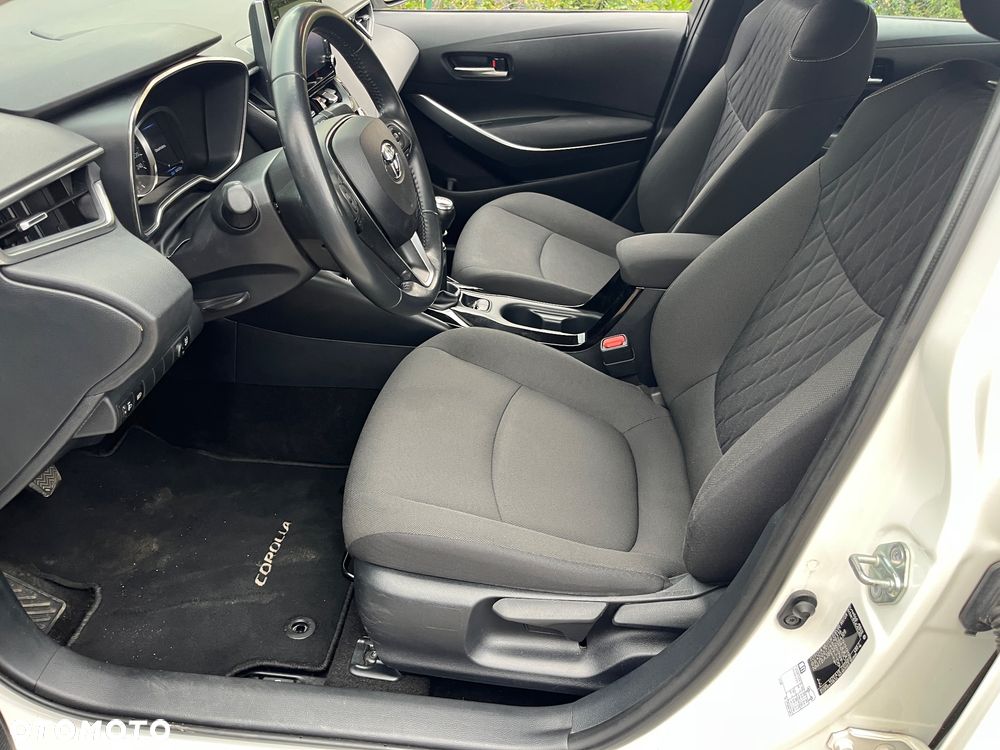 Toyota Corolla 1.5 Comfort - 17