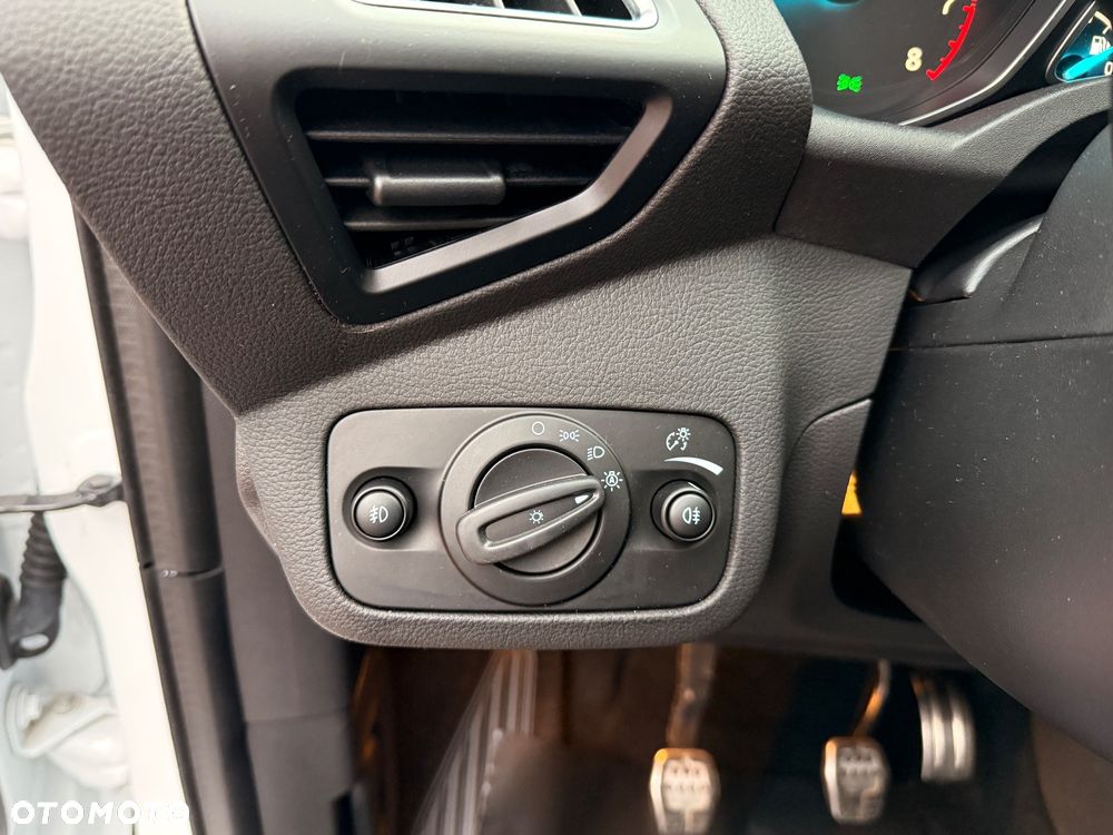 Ford Kuga 1.5 EcoBoost FWD ST-Line ASS GPF - 32