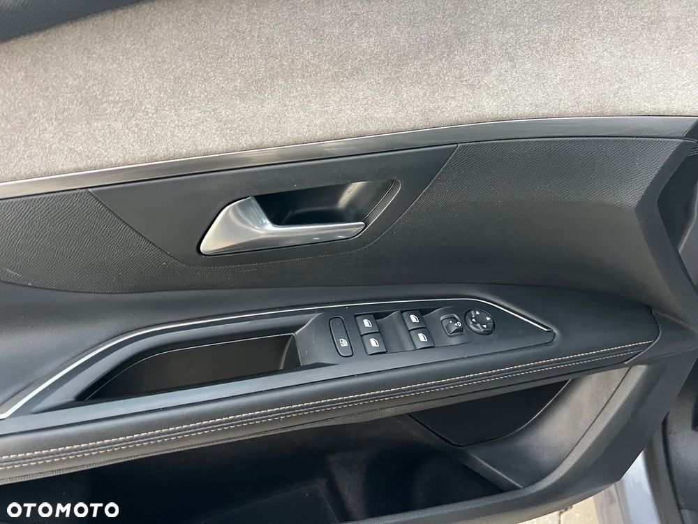 Peugeot 5008 BlueHDi 180 EAT6 GT - 12
