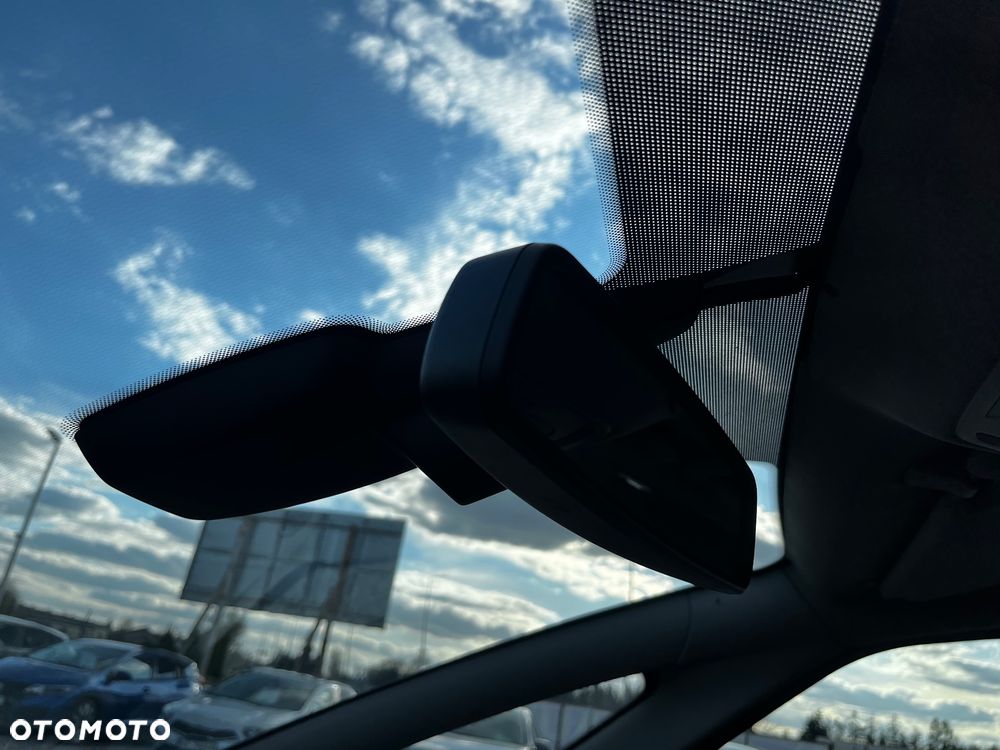 Ford S-Max 2.0 Titanium - 31