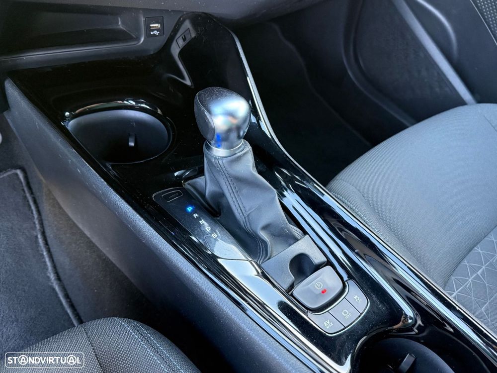 Toyota C-HR 1.8 Hybrid Square Collection - 21