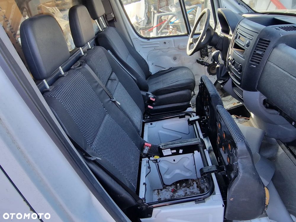 FOTEL ŁAWKA MERCEDES SPRINTER 906 VW CRAFTER - 10