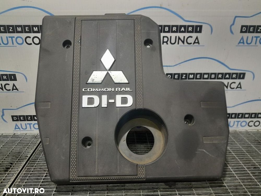 Capac motor Mitsubishi Shogun Pajero 3.2 D 2006 - 2011 190CP Euro4 (1096) - 1
