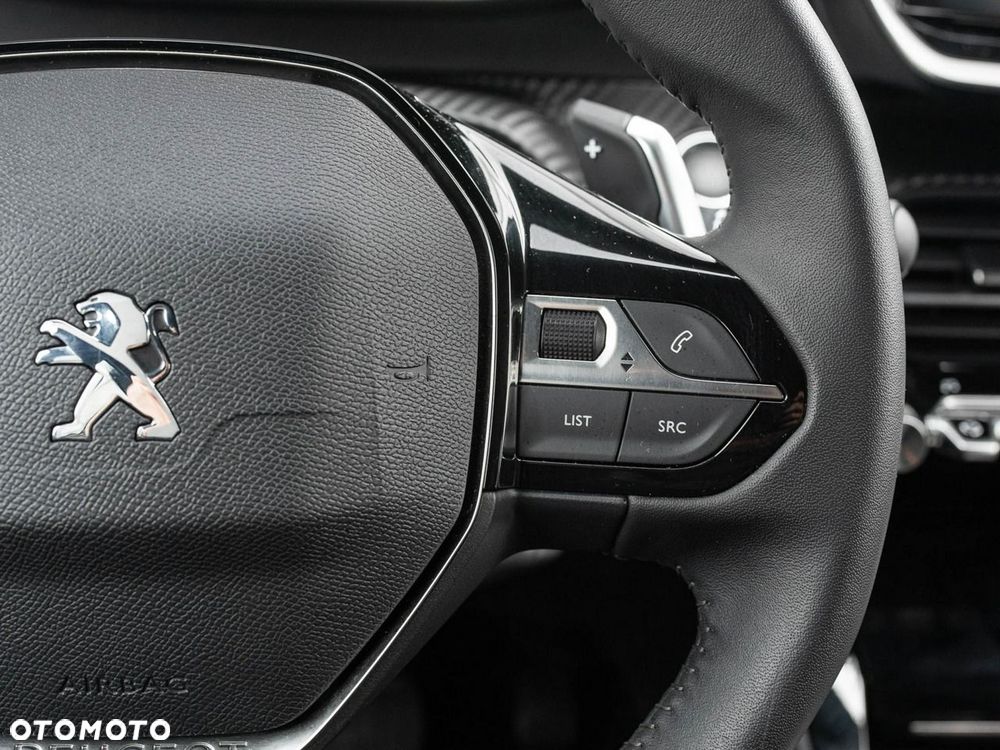 Peugeot 2008 1.2 PureTech Allure Pack S&S EAT8 - 16