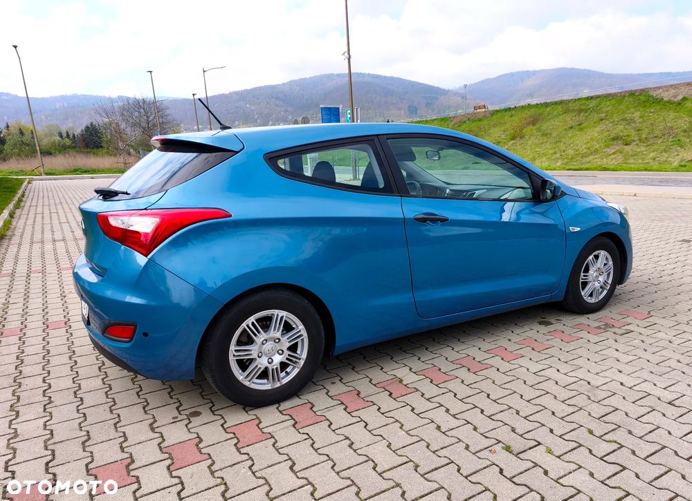 Hyundai i30 1.4 Comfort - 4