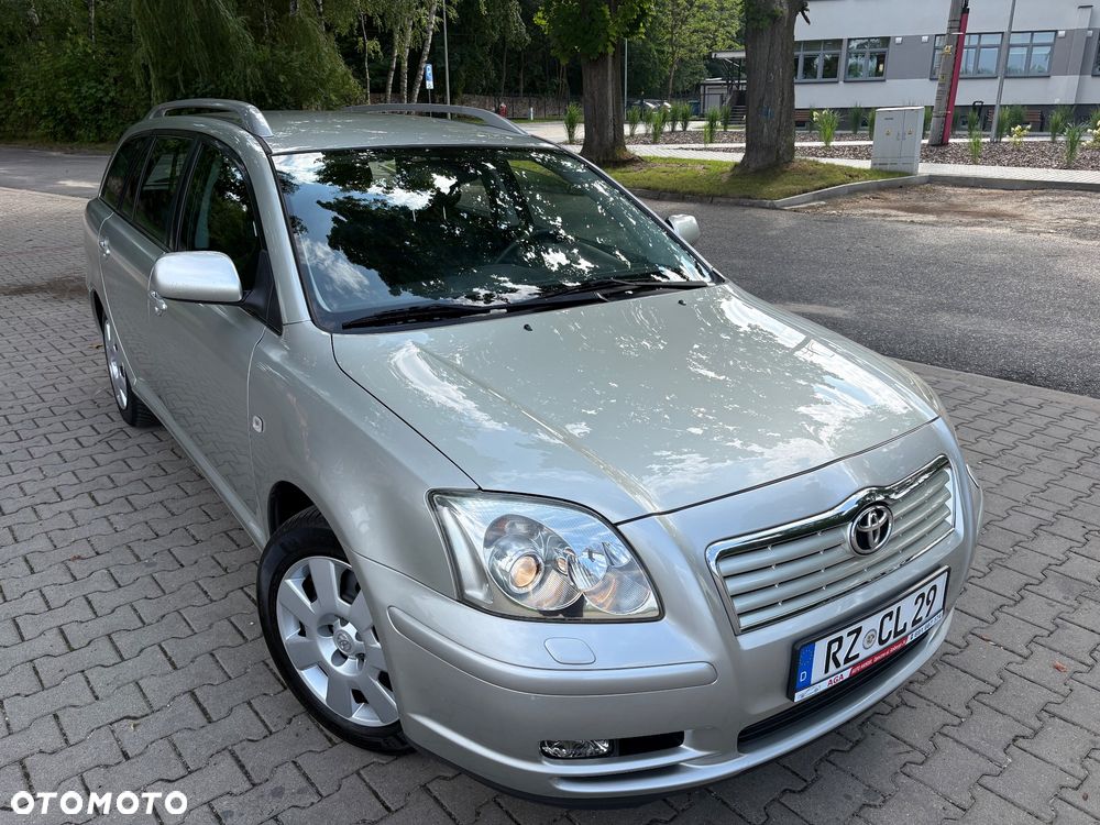 Toyota Avensis 1.8 VVT-i Edition - 11