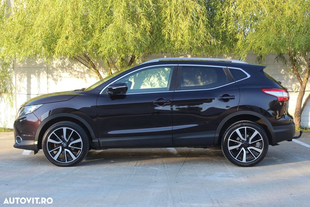Nissan Qashqai 1.6 DCI 4 x 4 DPF Start/Stop tekna - 9