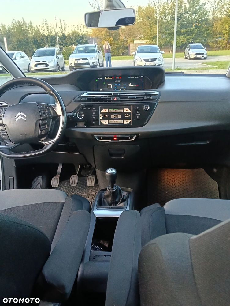 Citroën C4 Grand Picasso - 16