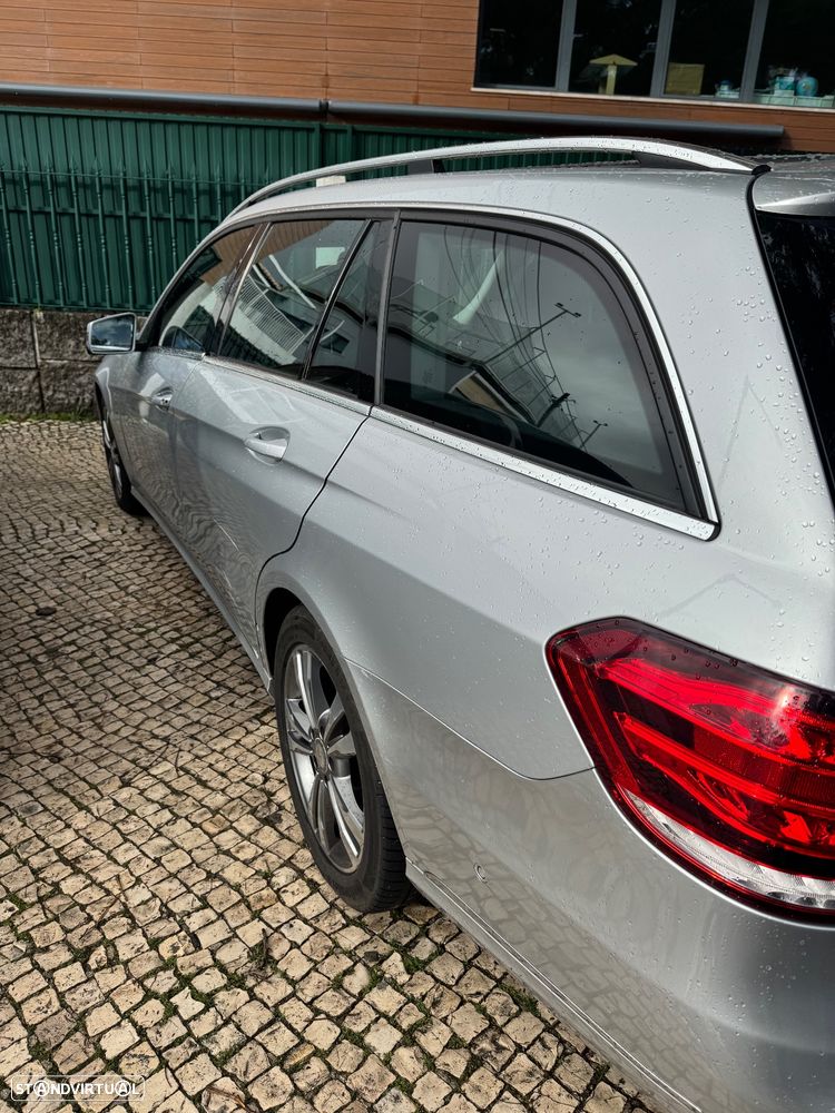Mercedes-Benz E 220 BlueTEC Avantgarde Auto. - 10