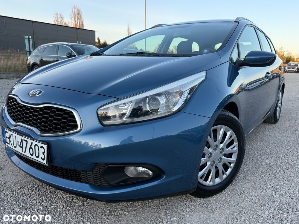 Kia Ceed 1.4 CVVT - 4