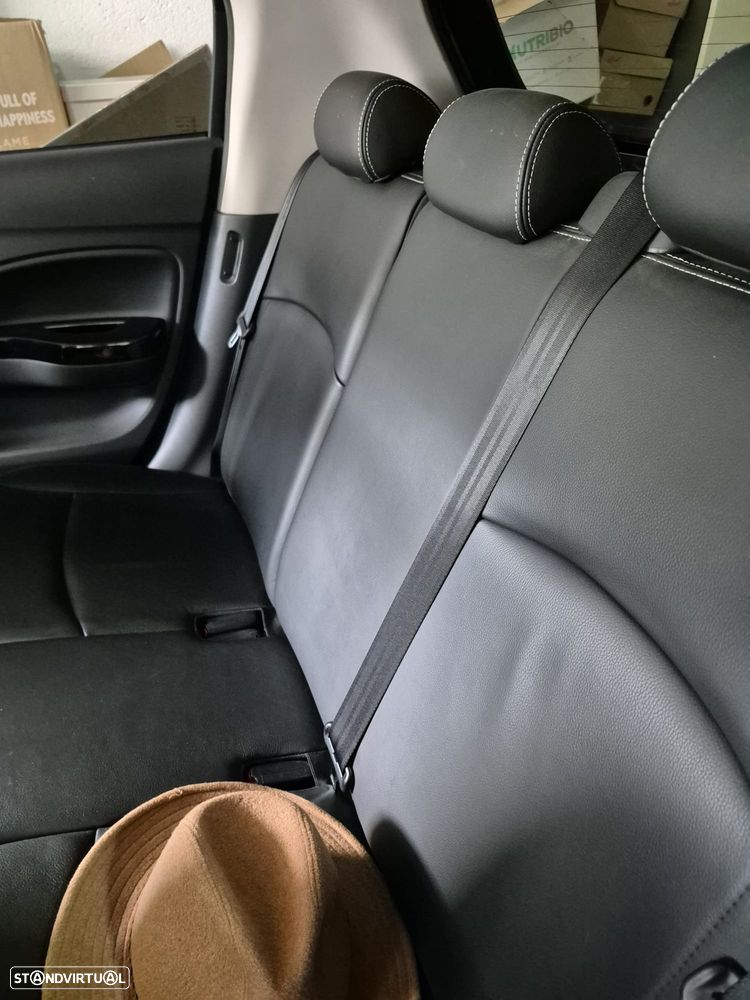 Mitsubishi Space Star 1.2 Intense CVT - 7