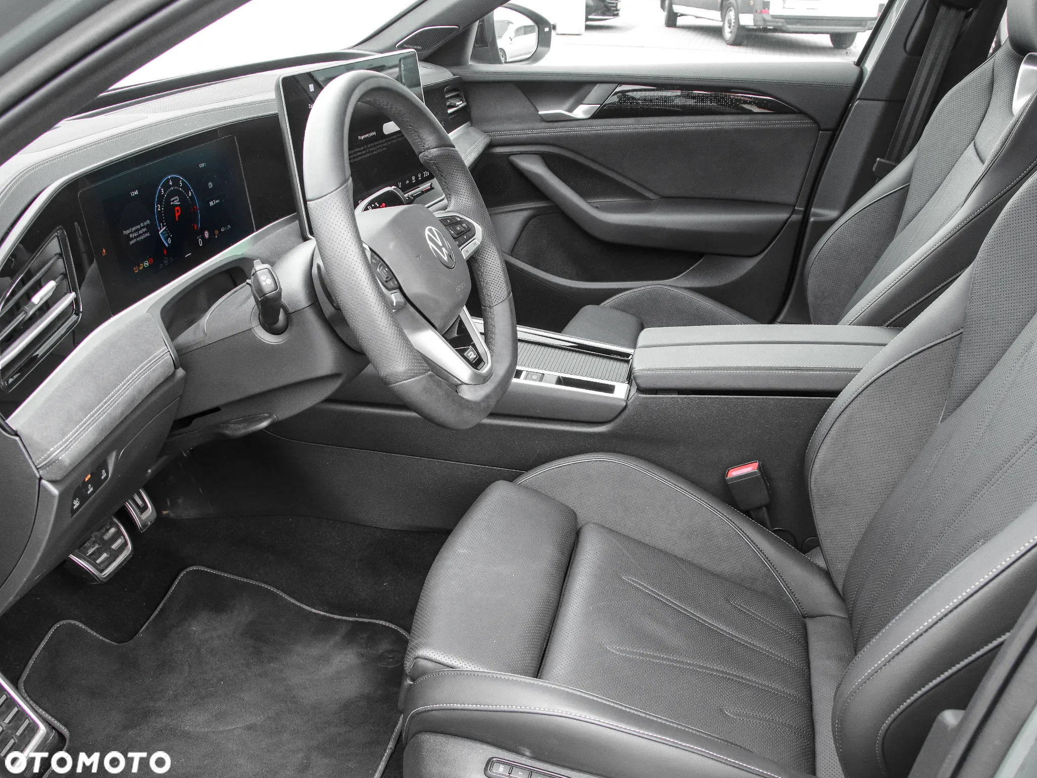 Volkswagen Passat 2.0 TSI 4Mot R-Line Plus DSG - 10