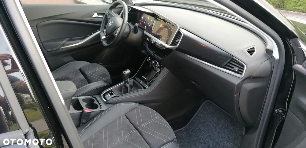 Opel Grandland X - 24