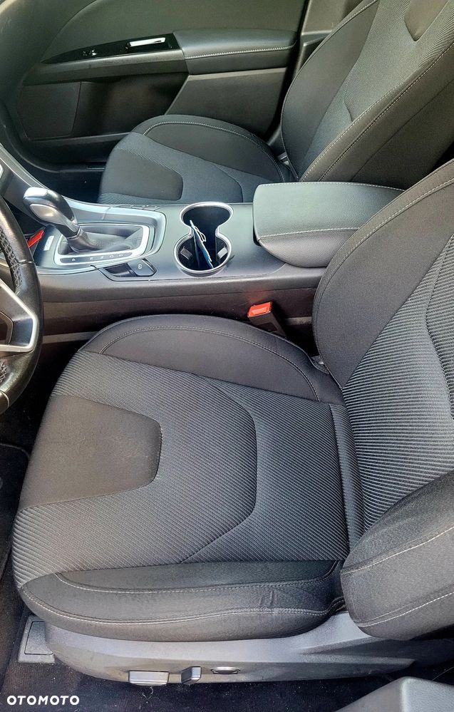 Ford Mondeo 2.0 TDCi Titanium PowerShift - 8