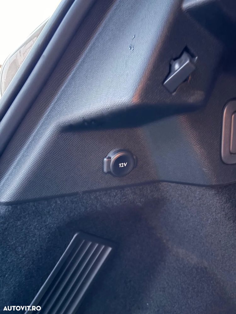 DS Automobiles DS 7 Crossback - 17