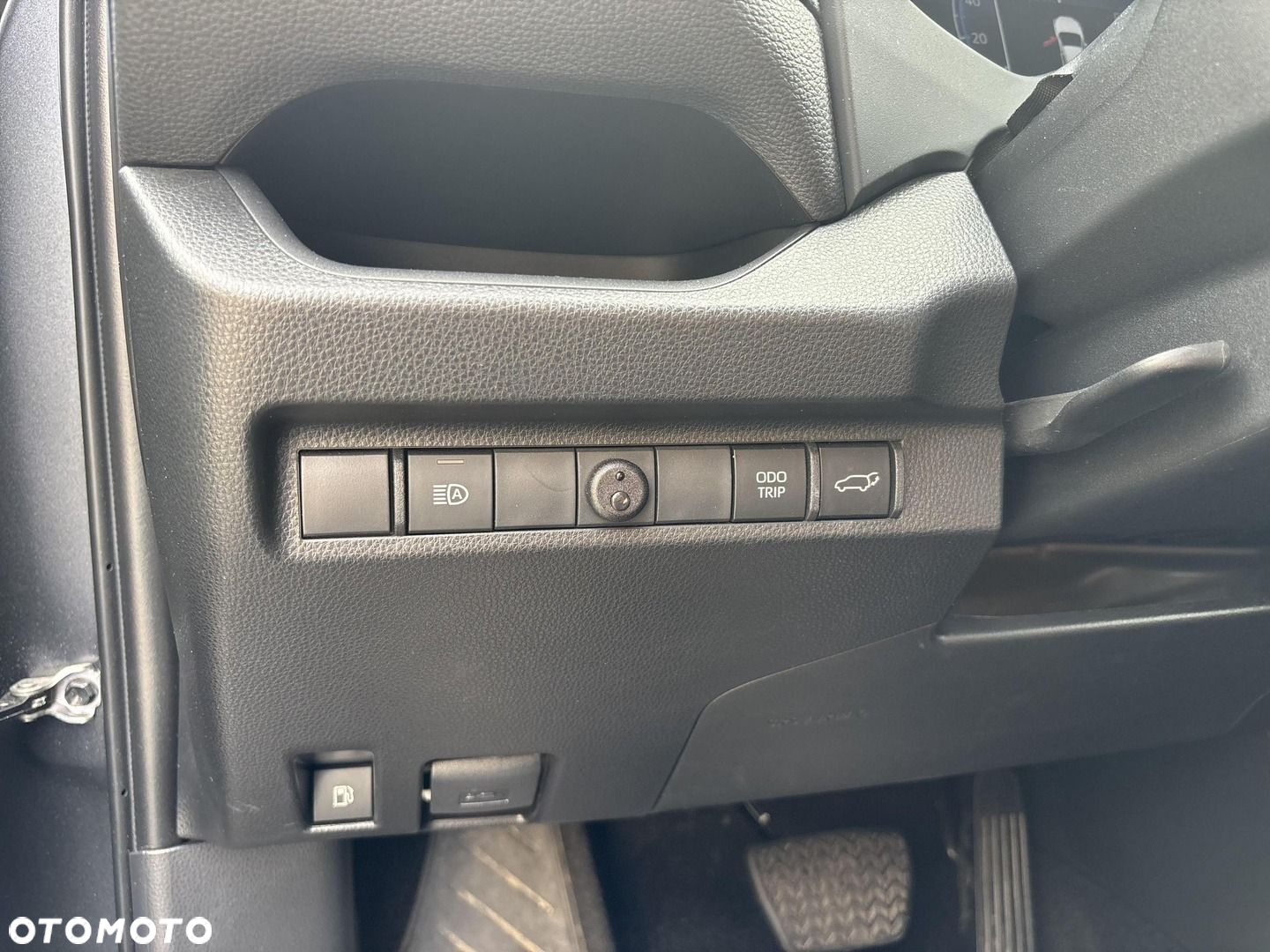 Toyota RAV4 - 19