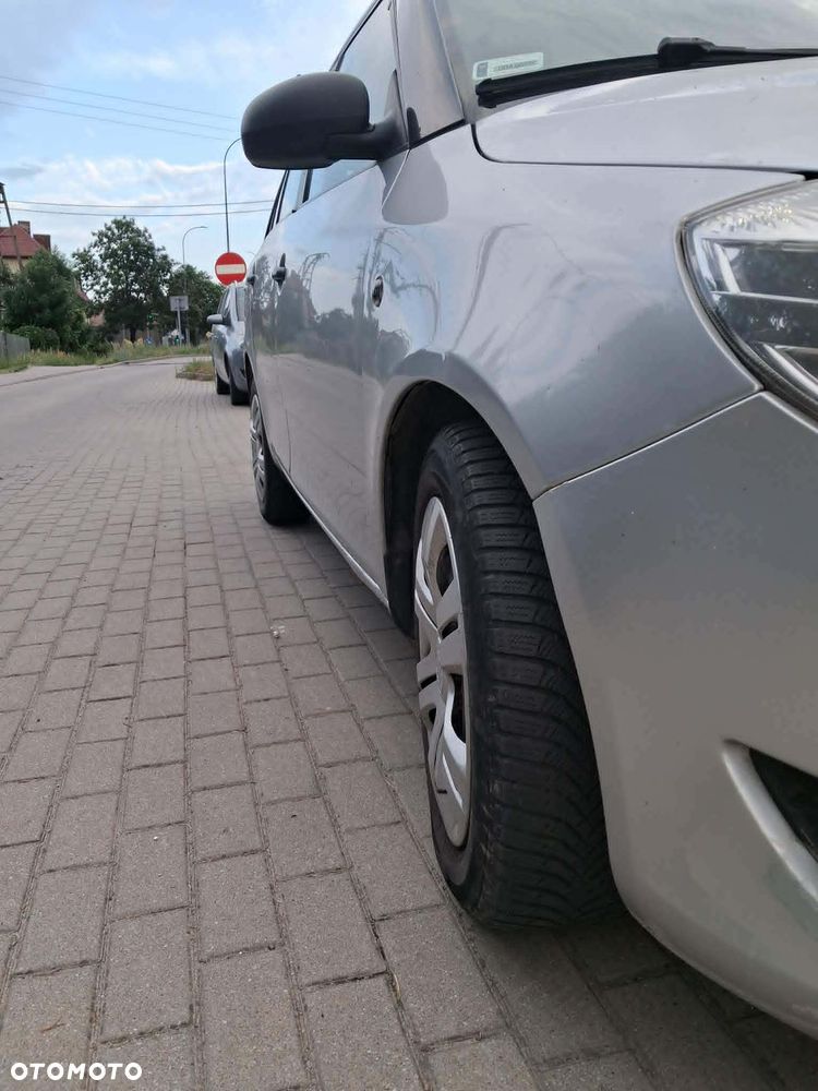 Skoda Fabia 1.6 TDI DPF Classic - 12