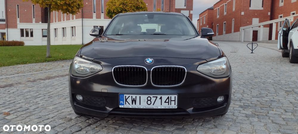 BMW Seria 1 114i Sport Line - 2