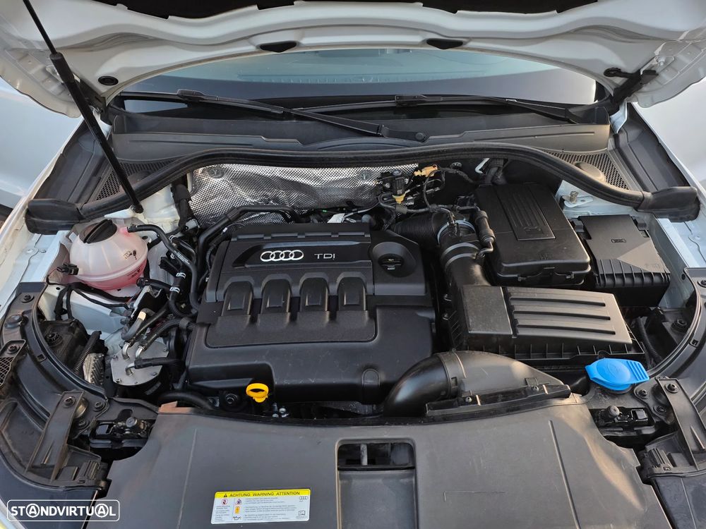 Audi Q3 2.0 TDI quattro S tronic sport - 33