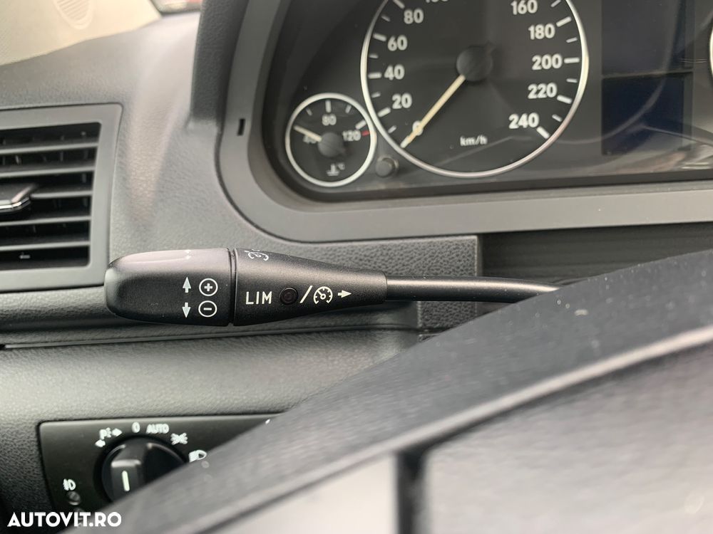 Mercedes-Benz A 180 - 13