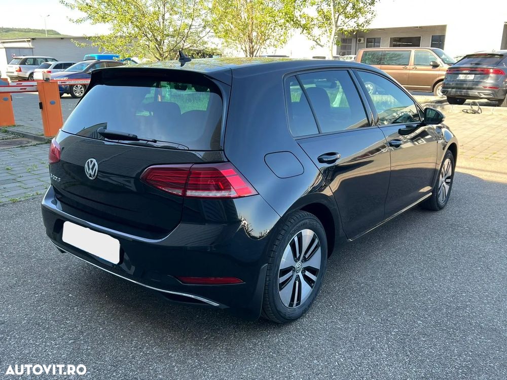 Volkswagen e-Golf - 5