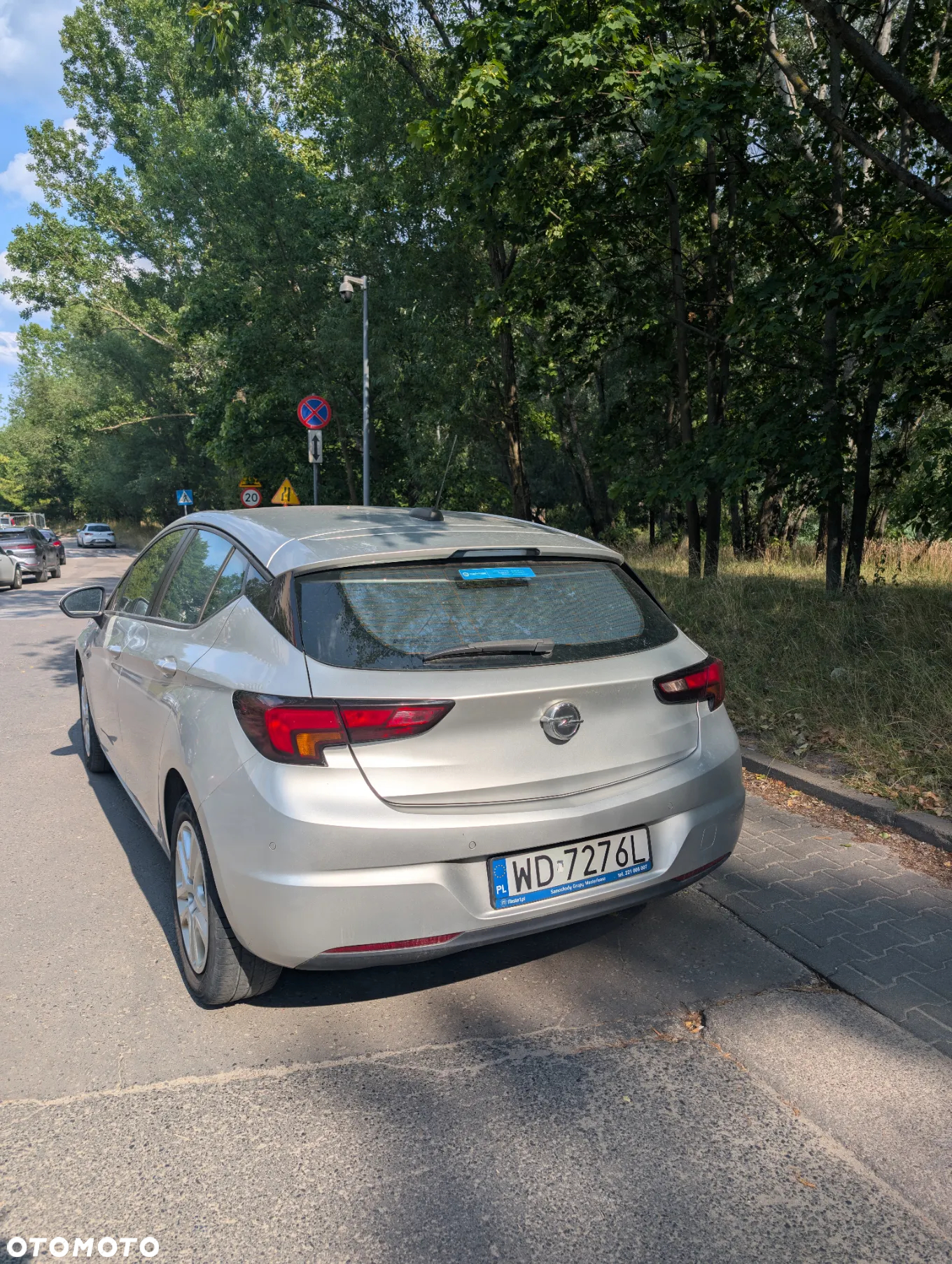 Opel Astra V 1.4 T Dynamic - 4