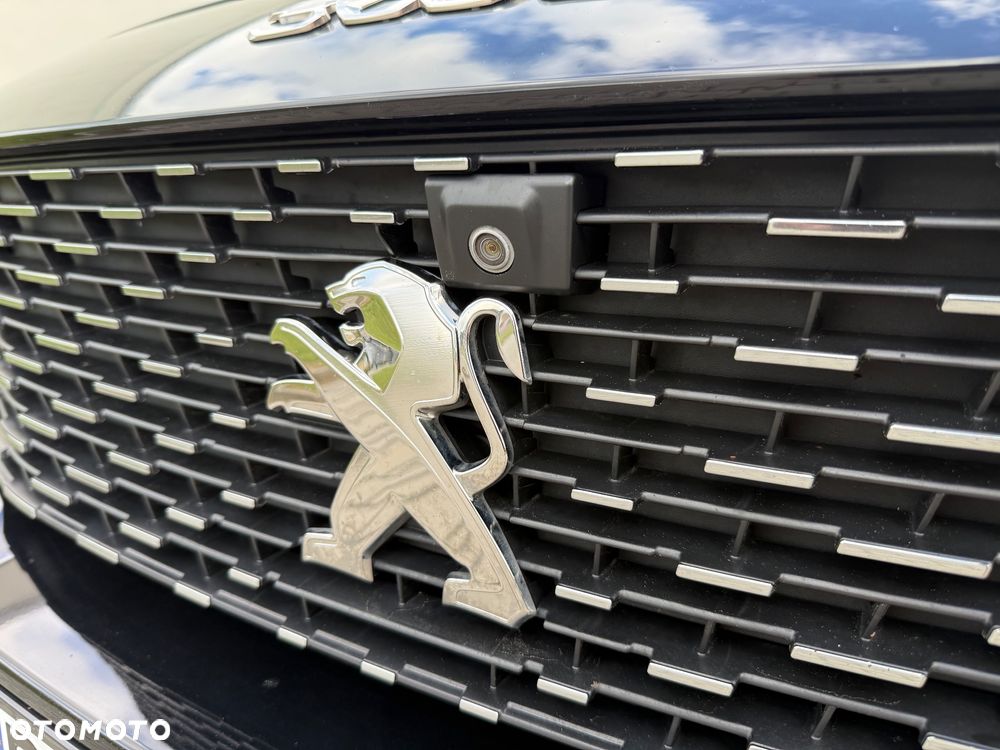 Peugeot 3008 1.2 PureTech Allure S&S - 16