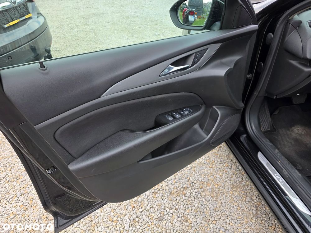 Opel Insignia Sports Tourer 2.0 Diesel Automatik Ultimate 120 Jahre - 25