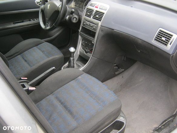 Peugeot 307 2.0 HDi Premium - 9
