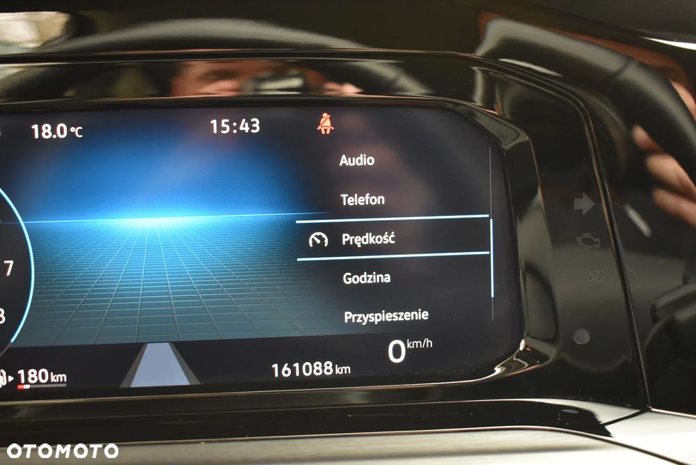 Volkswagen Golf 1.5 TSI OPF Style - 32