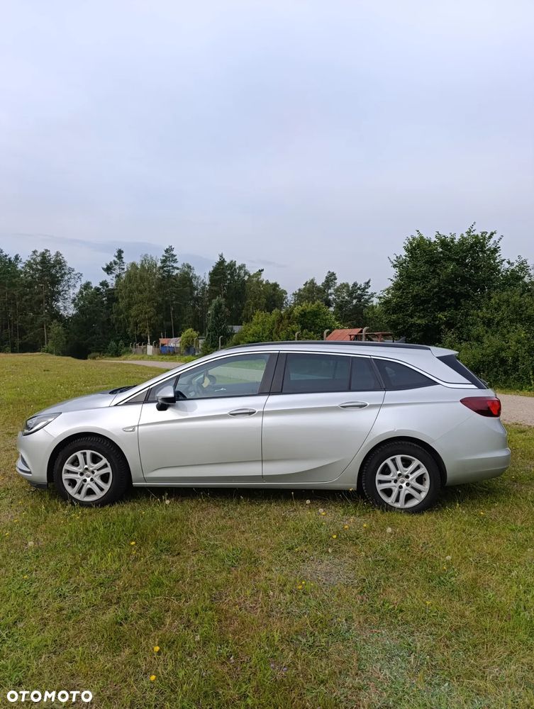 Opel Astra - 4