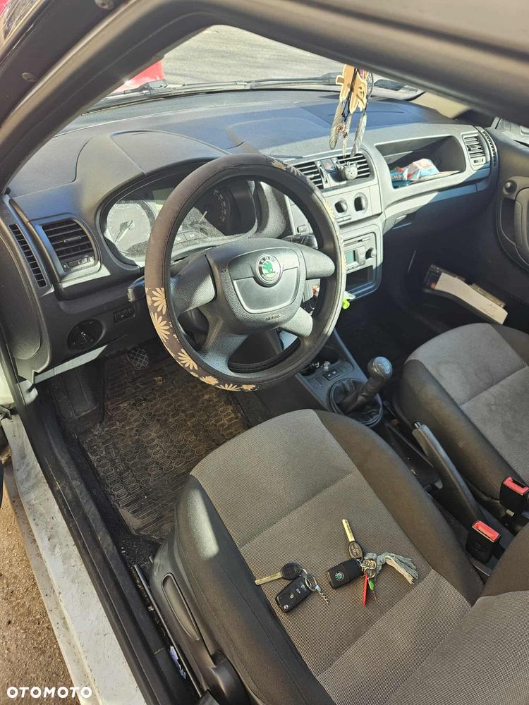 Skoda Fabia 1.6 TDI DPF Classic - 8