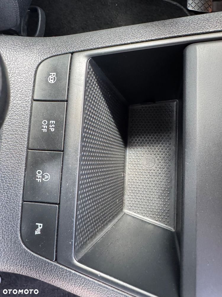 Volkswagen Golf Plus 1.6 TDI DPF BlueMotion Technology Team - 22