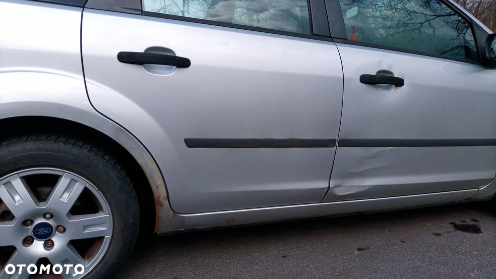 Ford Focus 1.6 TDCi Trend + - 13