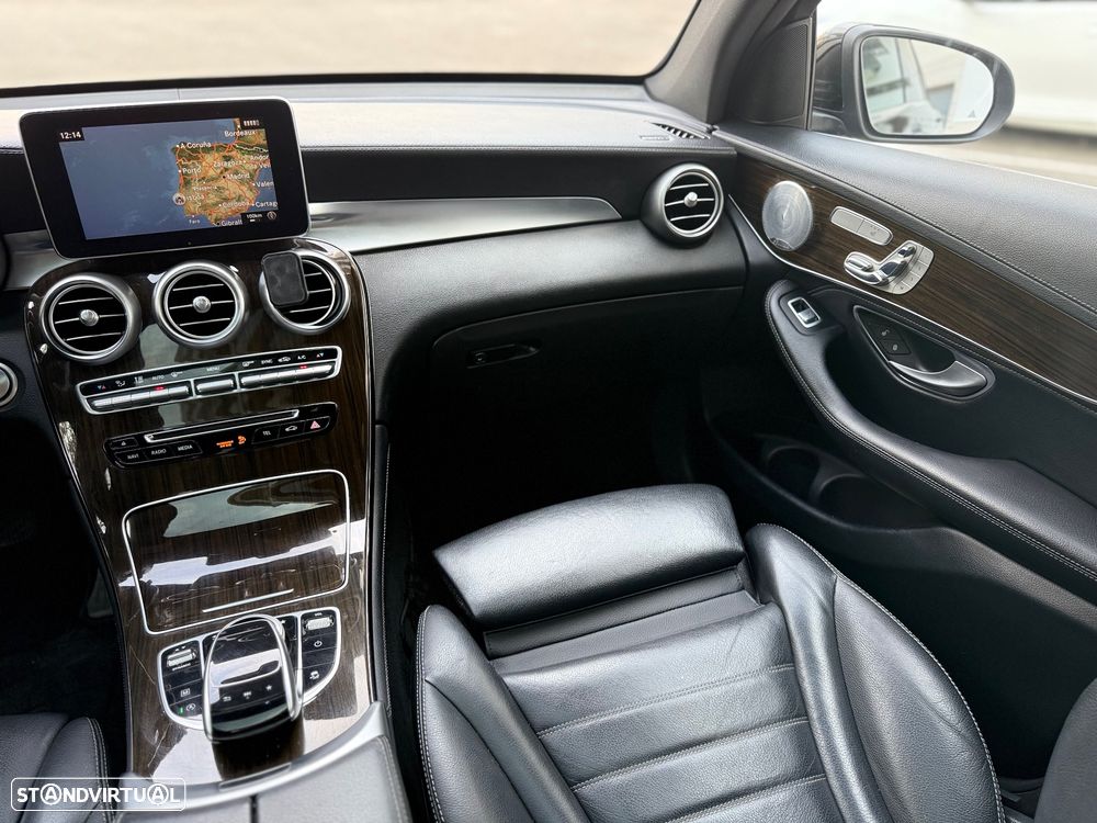 Mercedes-Benz GLC 300 4Matic 9G-TRONIC AMG Line - 8