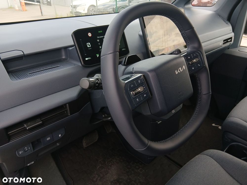 Kia PV5 - 16