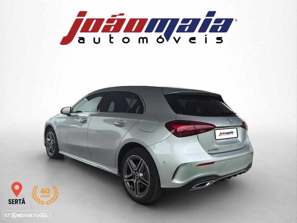 Mercedes-Benz A 250 e 8G-DCT AMG Line Advanced Plus - 7