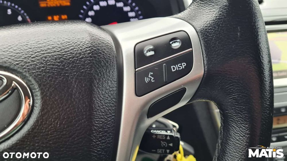 Toyota Avensis - 29