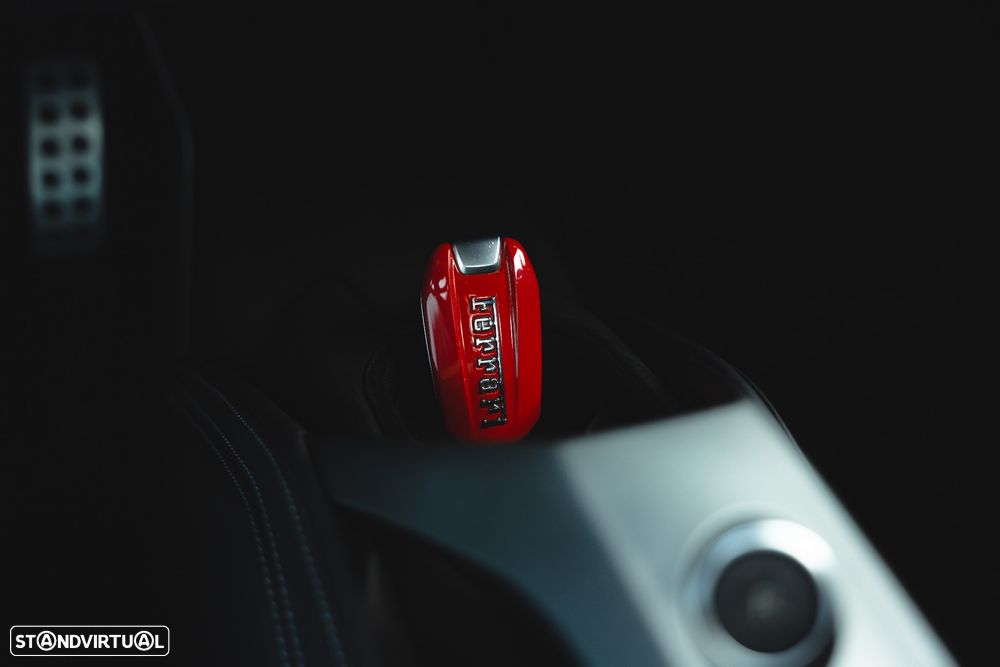 Ferrari 488 GTB - 28