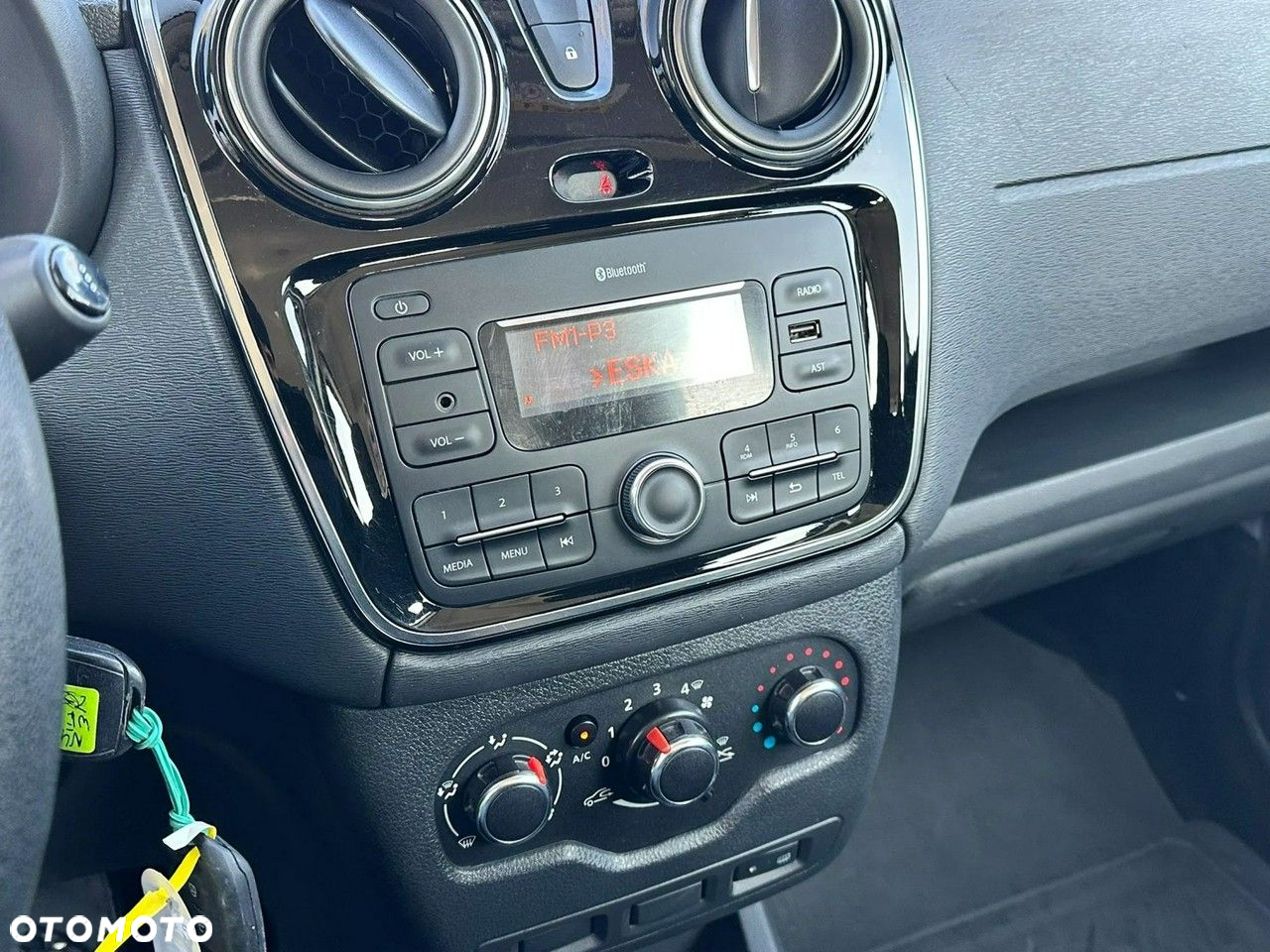 Dacia Dokker 1.5 Blue dCi Laureate - 17