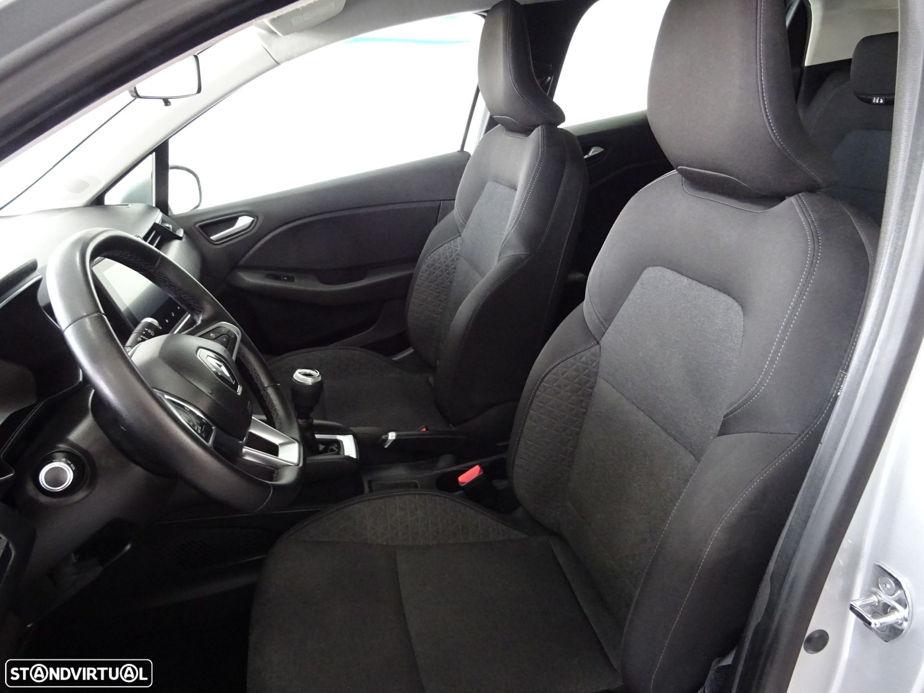 Renault Clio 1.5 Blue dCi Intens - 8