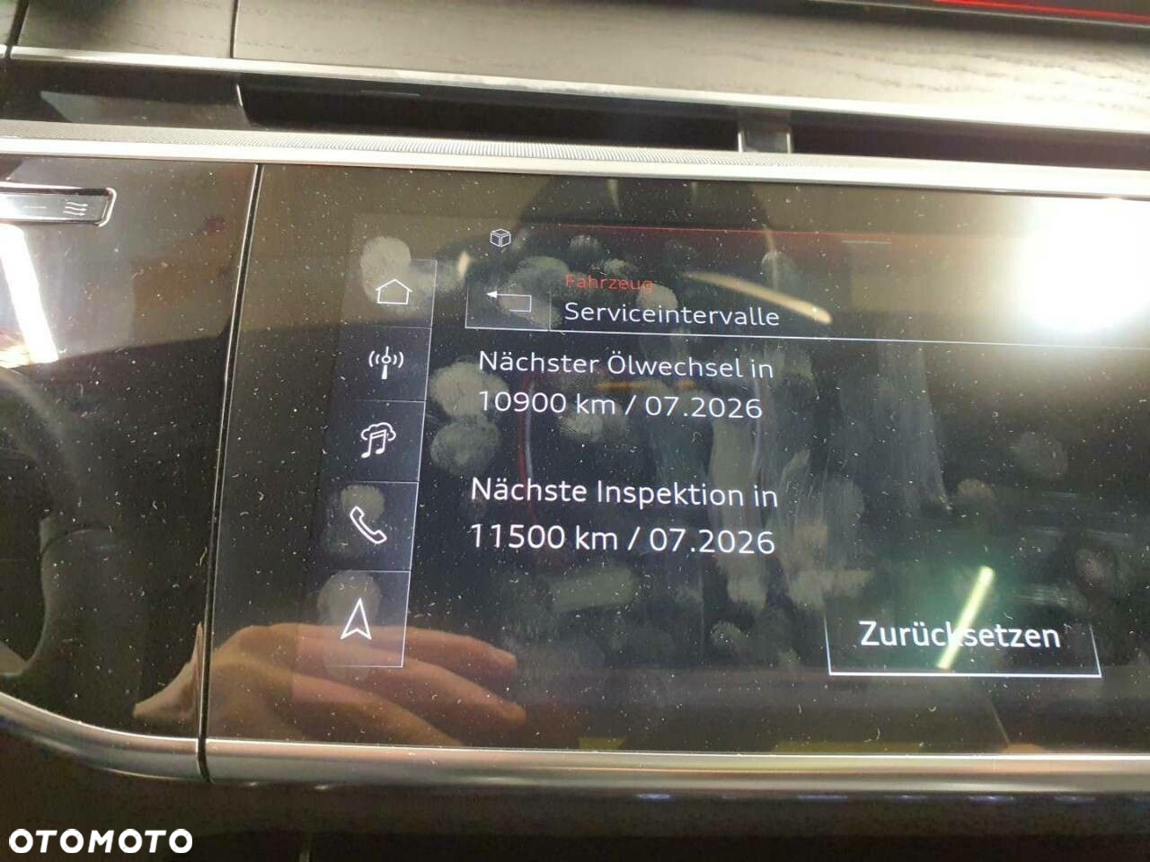 Audi A8 - 7