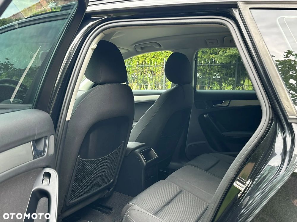 Audi A4 Avant - 15