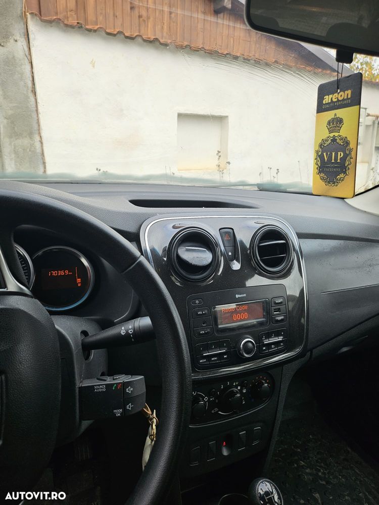 Dacia Logan 1.0 SCe Acces - 1