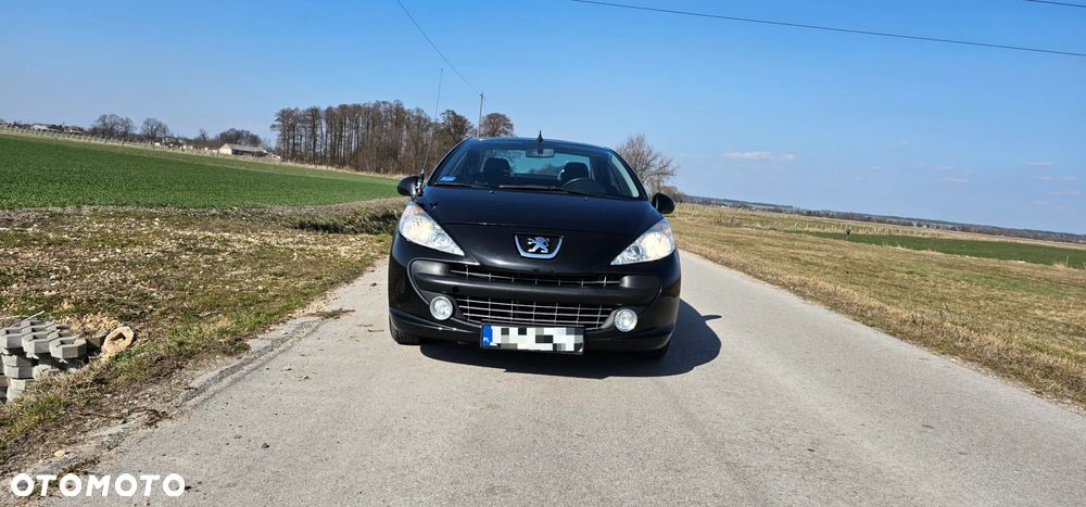 Peugeot 207 CC - 9